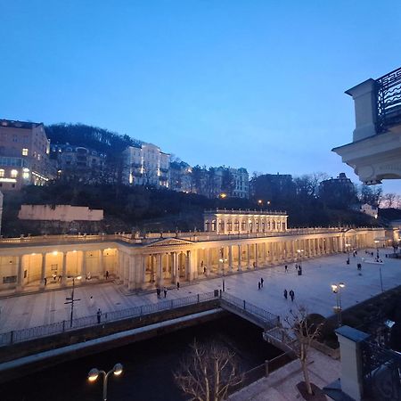 Apartments Stubsi With Colonnade View Карловы Вары Экстерьер фото